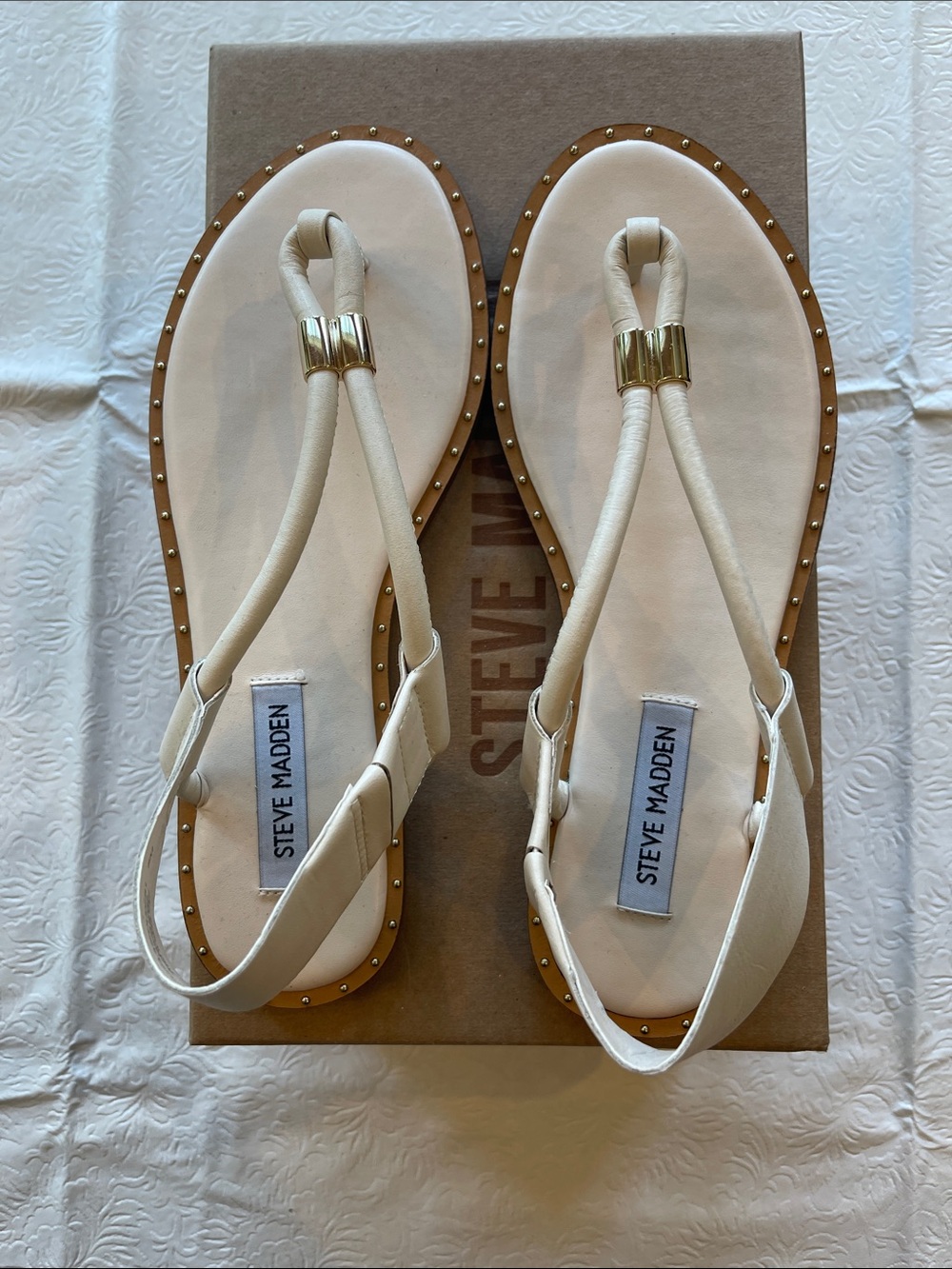 Steve Madden cream sandals new condition. Never worn